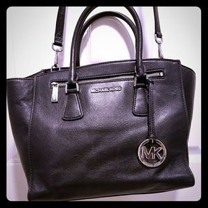 Michael Kors Selma Large Black